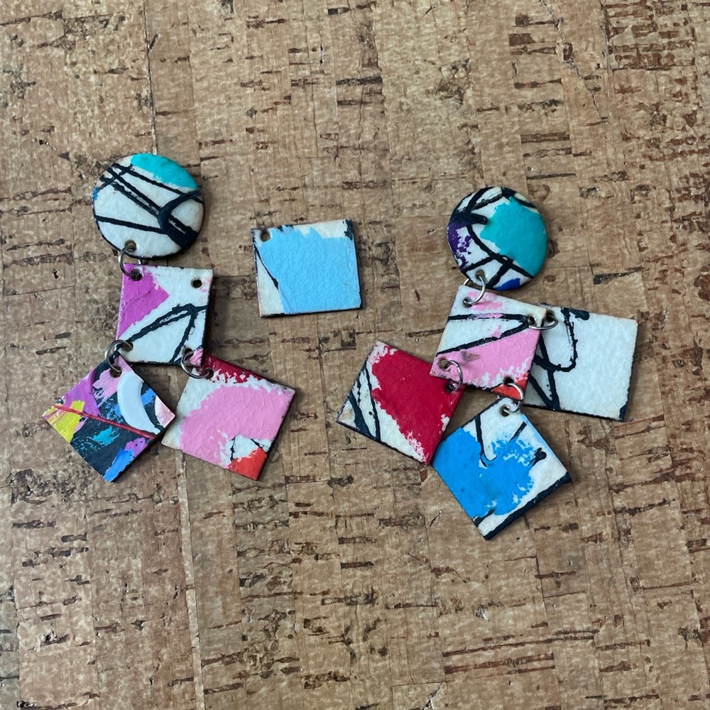 VTG 80s Clip On Statement Earrings Splatter Costume Jewelry 80s-90s, Broken